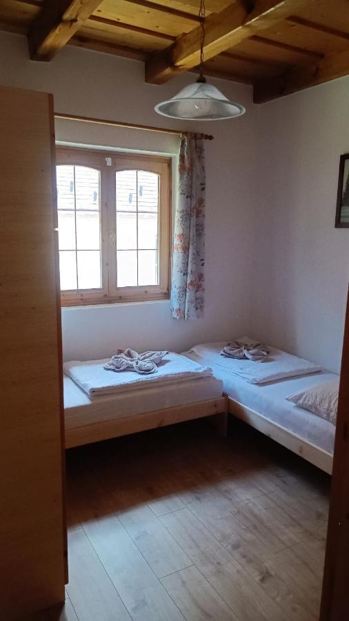 Vica Apartman Balatonbereny Bagian luar foto